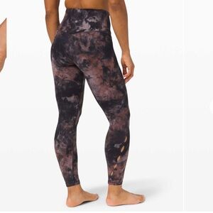 Lululemon Unlimit High-Rise Tight 25"‎ *Keyhole